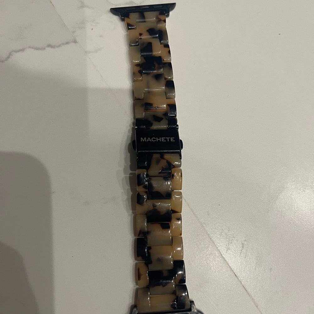 Series 5 black 40 MM with black and tortoise shell bands - Picture 3 of 6